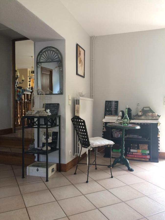La Maison D'Ivona ลาตูร์เดอซัลวาญี ภายนอก รูปภาพ